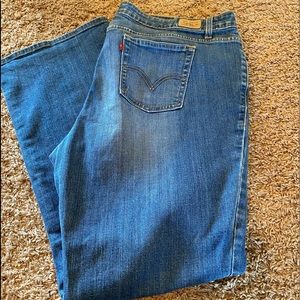 Women’s Levi Jeans size 20